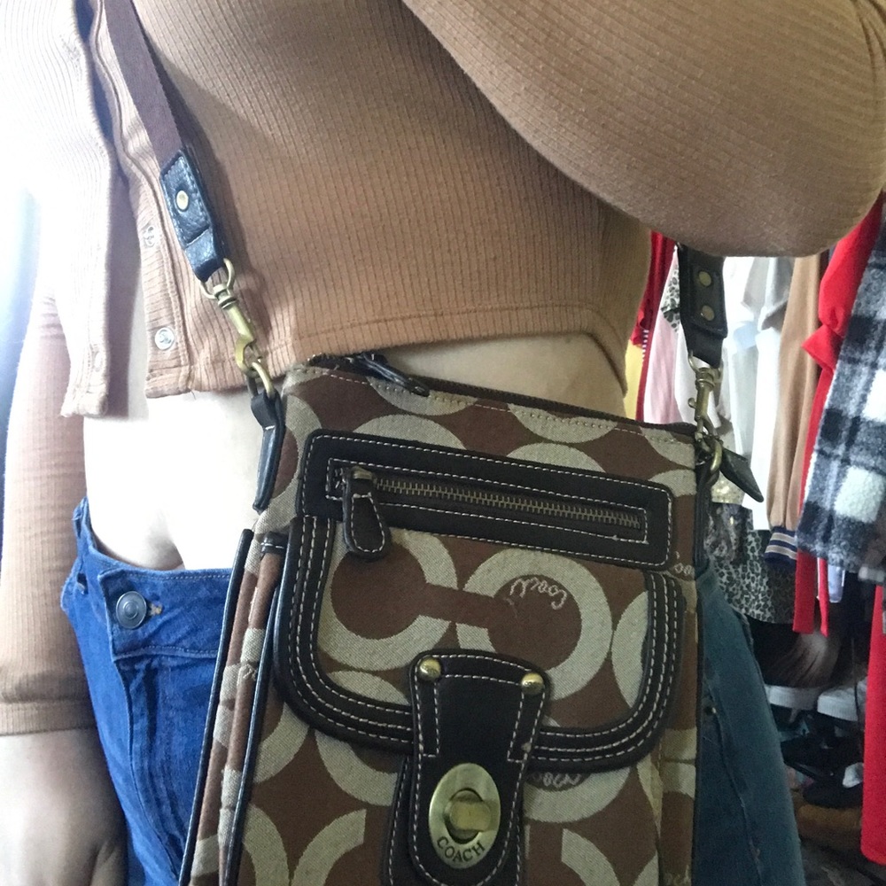 Coach bag. 🍂